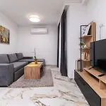 Daire Modern 1-bedroom Filibe