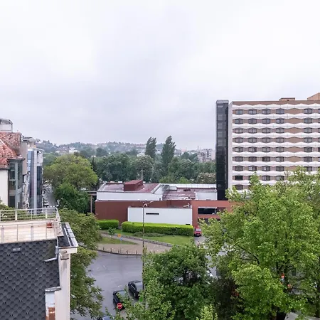 Διαμέρισμα Modern 1-bedroom *