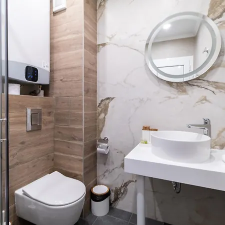 Modern 1-bedroom